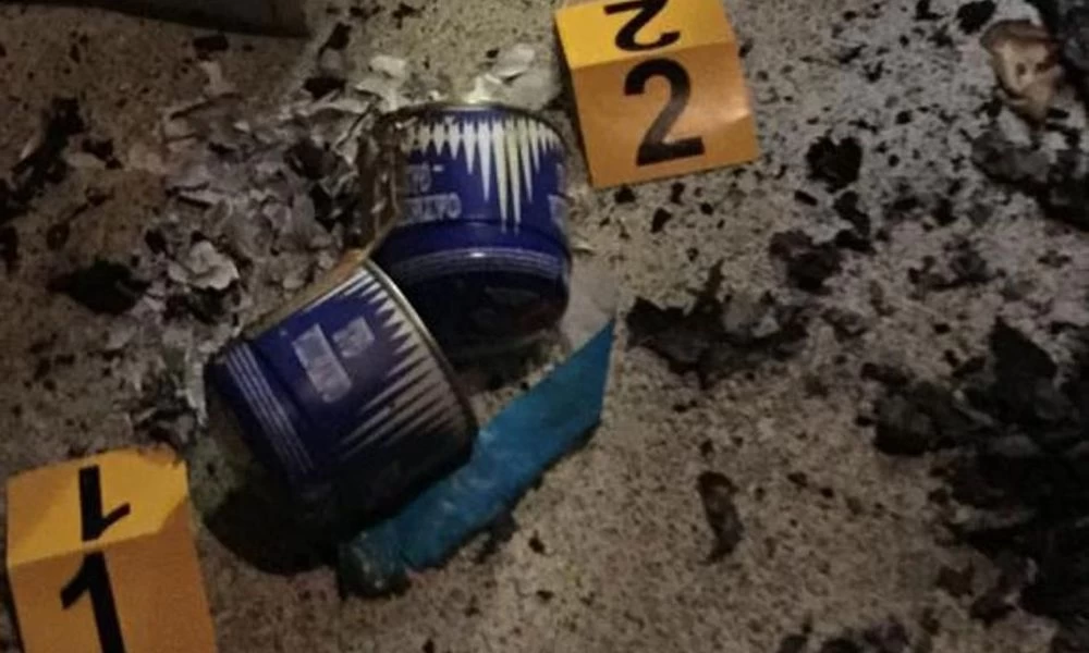 Επιθέσεις με γκαζάκια τα ξημερώματα σε Γαλάτσι και Καισαριανή